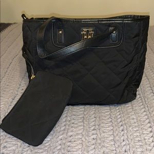 Tommy Hilfiger quilted purse